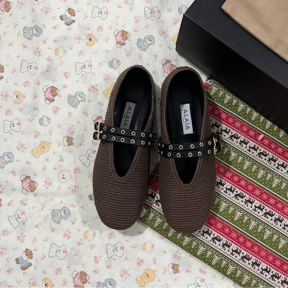 Alaïa Brown Knit Mary Jane Flats with Stud-Embellished Strap